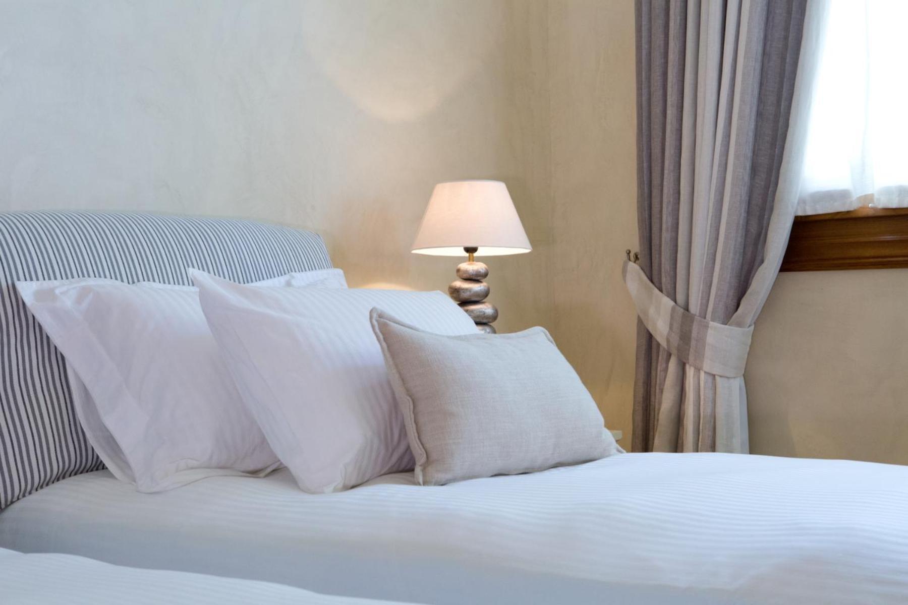 Villa Veneziano Suites & Villa Nydri  Ruang foto